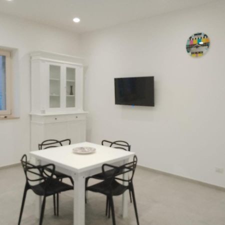 A' Ches Du' Mestr 2 Montalbano  Dış mekan fotoğraf